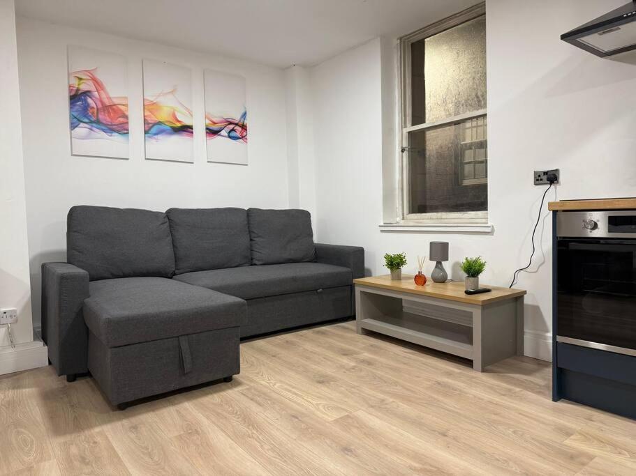 Modern 1 Bedroom - 5 Min Walk From Princess Street Eb1 Edinburgh Exterior photo